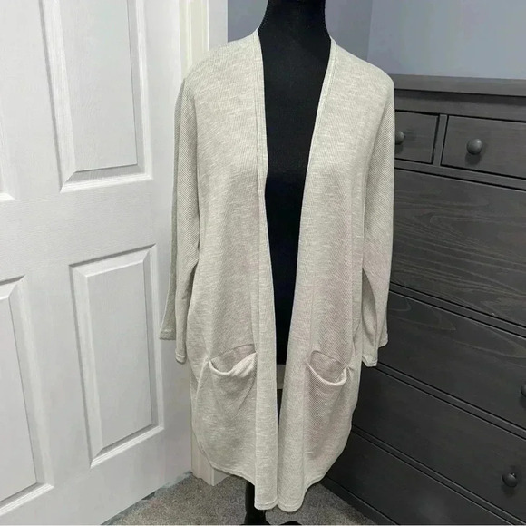 Donni Cardigan - Picture 1 of 5
